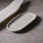 15214108501---TRAVESSA-OVAL-RASA-MINI-ORGANICO-LATTE-36x13-CM---02