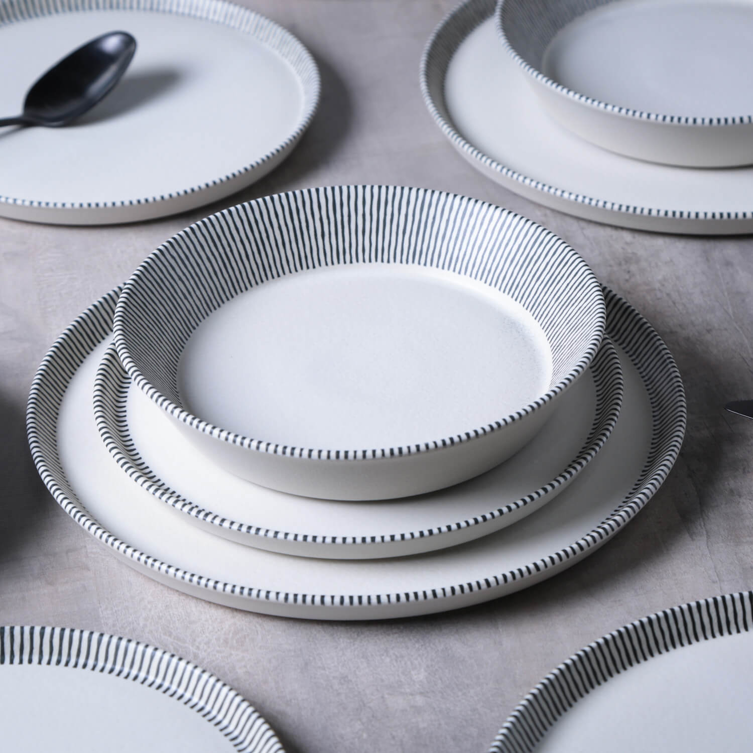 Conjunto com 6 Pratos Fundo Neo Pulse Ø19,5cm 630ml - Porto Brasil