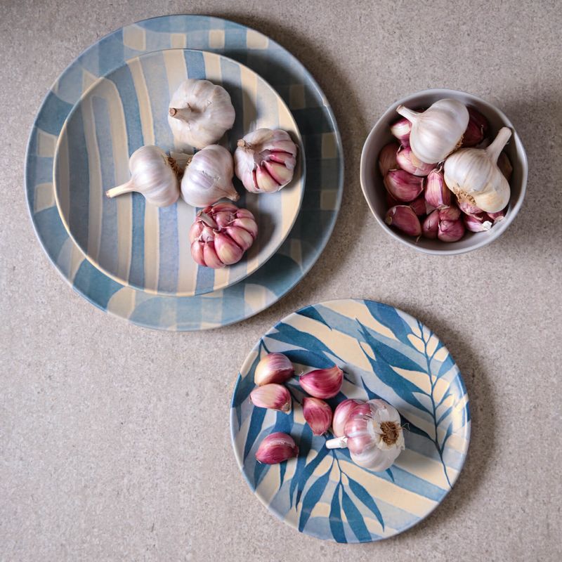 1426111301---PRATO-DE-SOBREMESA-COUP-STONEWARE-NORDICA_amb1