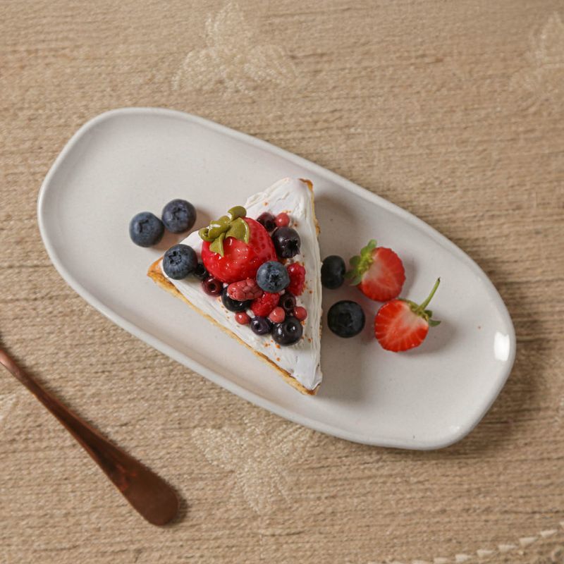 15114126401 TRAVESSA OVAL RASA PEQUENA ORGANICO STONEWARE 23x11CM GLAM02
